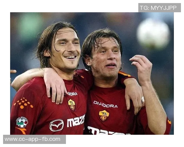 托蒂与斯帕莱蒂再度携手拍广告显示两人关系逐渐回暖