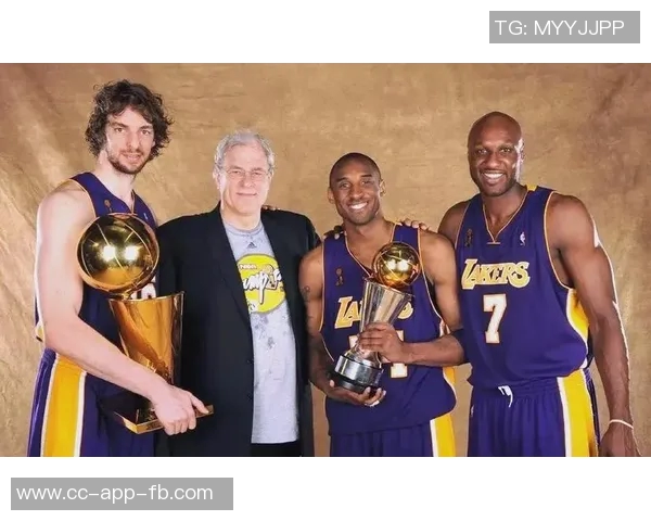 路威盛赞保罗是05届唯一长青控卫未来必成篮球传奇